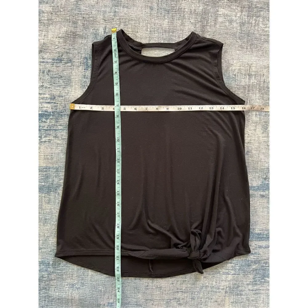 Old Navy black tank
